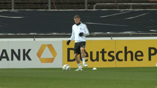 go to 'Wir wollen gewinnen': Kroos gibt Richtung vor