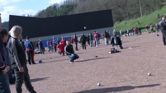 go to Neue Sportart für Olympia: Franzosen wollen Boule