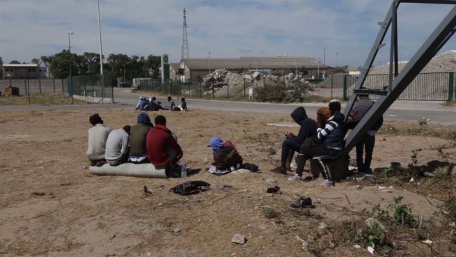 go to Kampf um Flüchtlingsrechte: Angespannte Lage in Calais